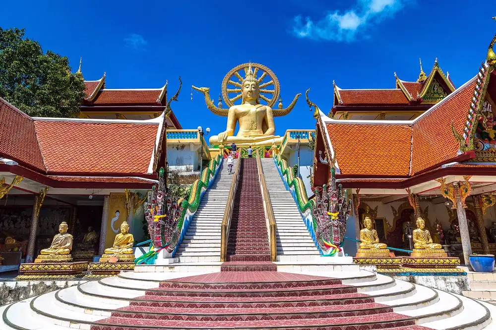 Templo del Gran Buda (Wat Phra Yai)